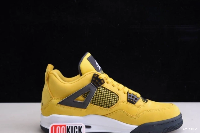 Lightning 4 Jordan CT8527-700 Air Retro 0814